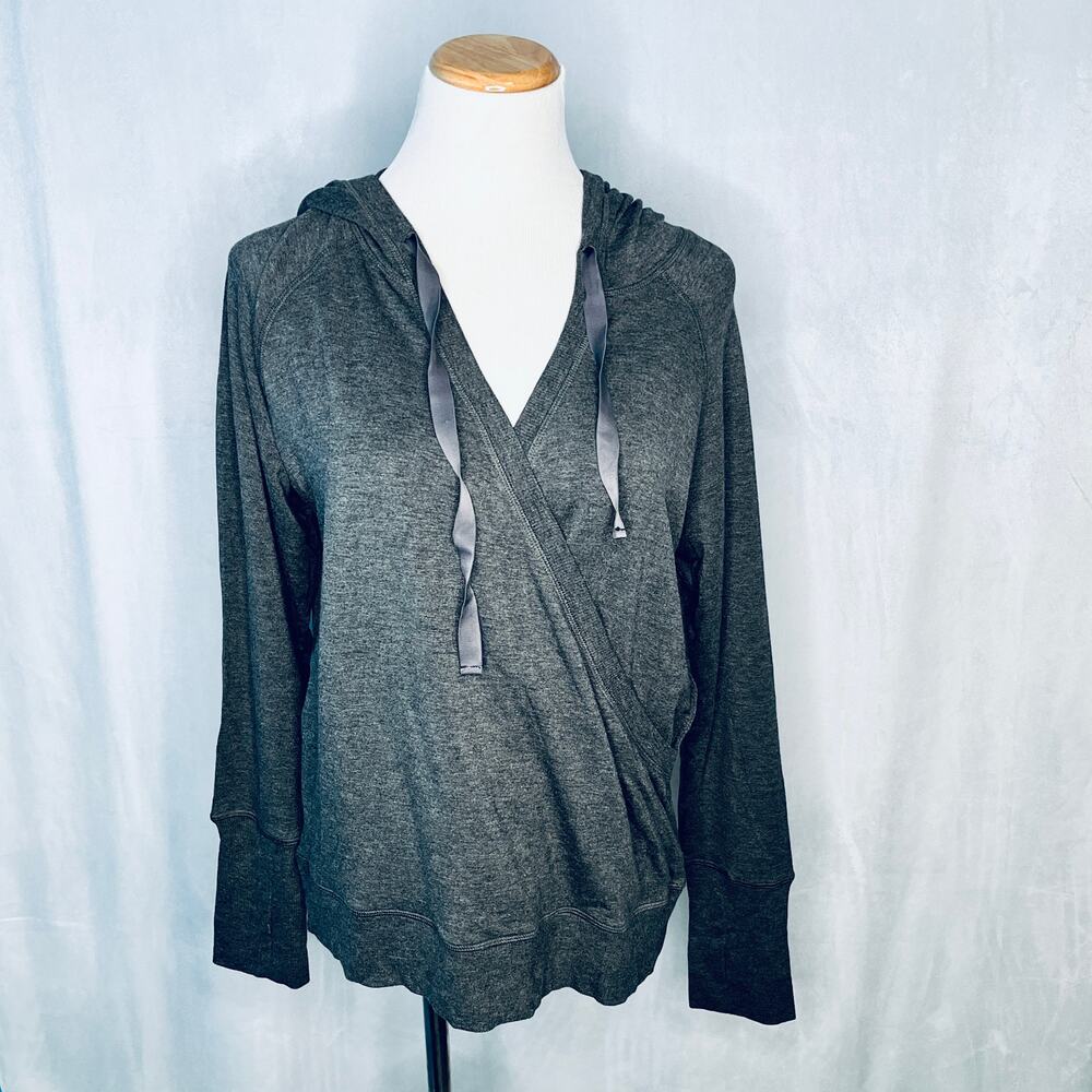 90 Degree by Reflex Hoodie Gray Criss Cross Shirt L